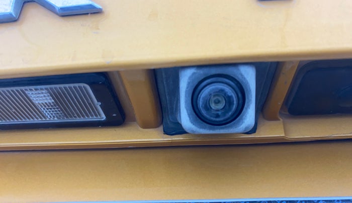 2019 Renault TRIBER RXZ, Petrol, Manual, 63,485 km, Parking Camera