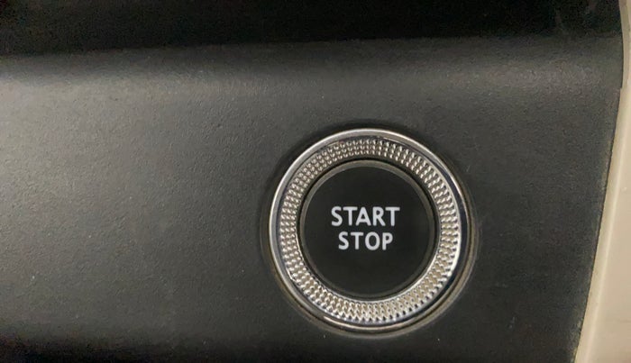 2019 Renault TRIBER RXZ, Petrol, Manual, 63,485 km, Keyless Start/ Stop Button