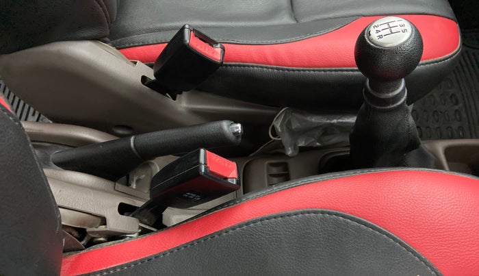 2013 Maruti Zen Estilo VXI, Petrol, Manual, 15,867 km, Gear Lever