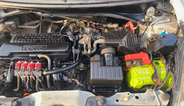 2016 Honda Amaze 1.2L I-VTEC SX, CNG, Manual, 1,08,799 km, Engine View - Left