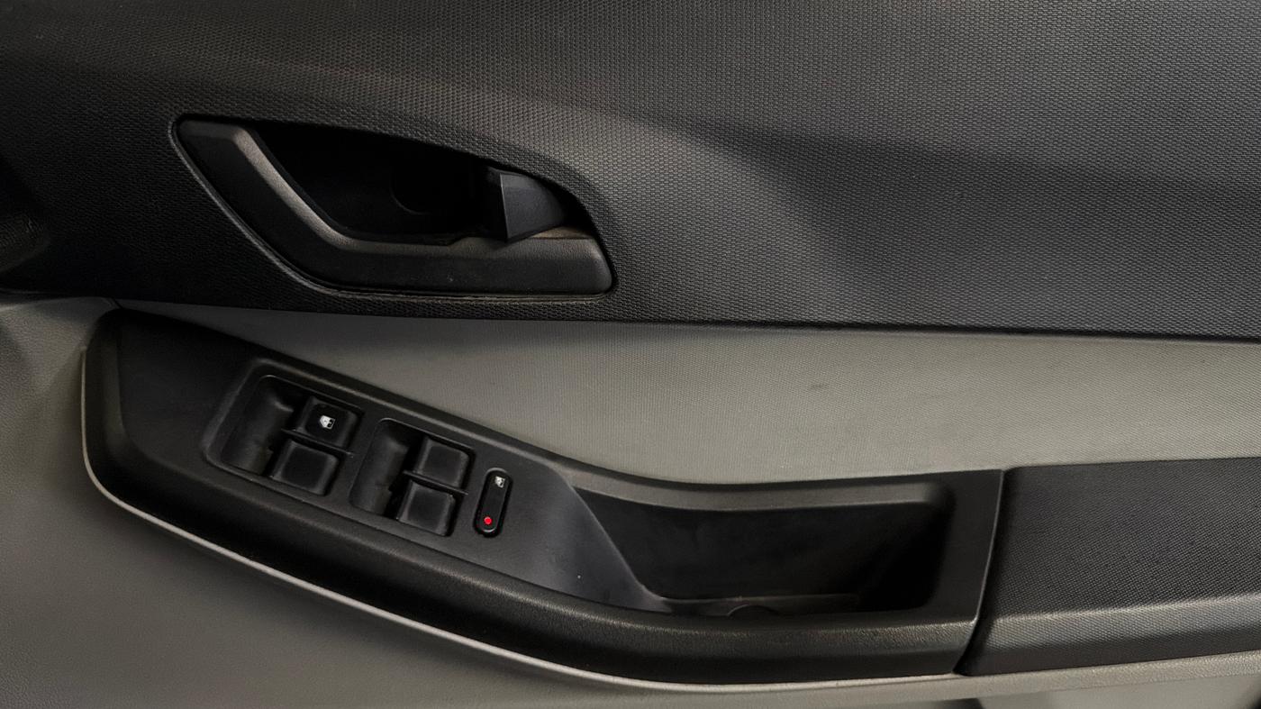 2020 Tata Tiago XZ PETROL, Petrol, Manual, 1,06,731 km, Driver Side Door Panels Control