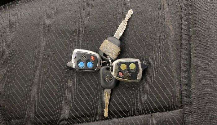 2013 Maruti Swift VDI, Diesel, Manual, 1,49,912 km, Key Close Up