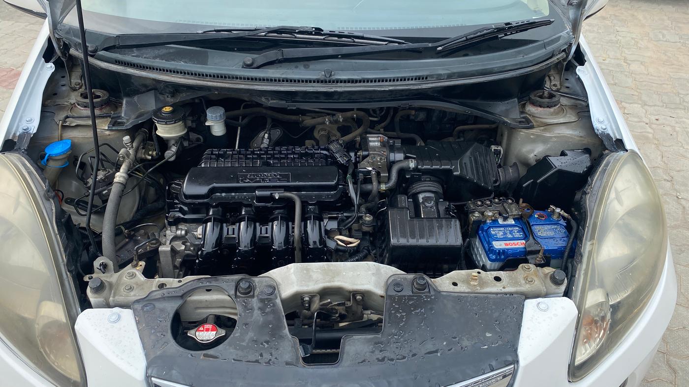 2014 Honda Brio S MT, Petrol, Manual, 73,099 km, Engine View
