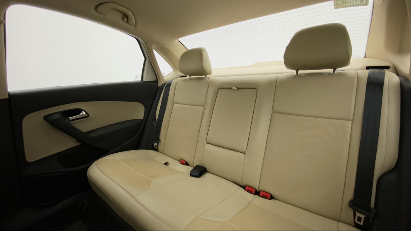 2019 Skoda Rapid AMBITION 1.6 MPI MT, Petrol, Manual, 23,372 km, Right Side Rear Door Cabin