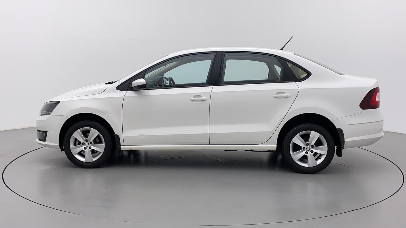 2019 Skoda Rapid AMBITION 1.6 MPI MT, Petrol, Manual, 23,372 km, Left Side