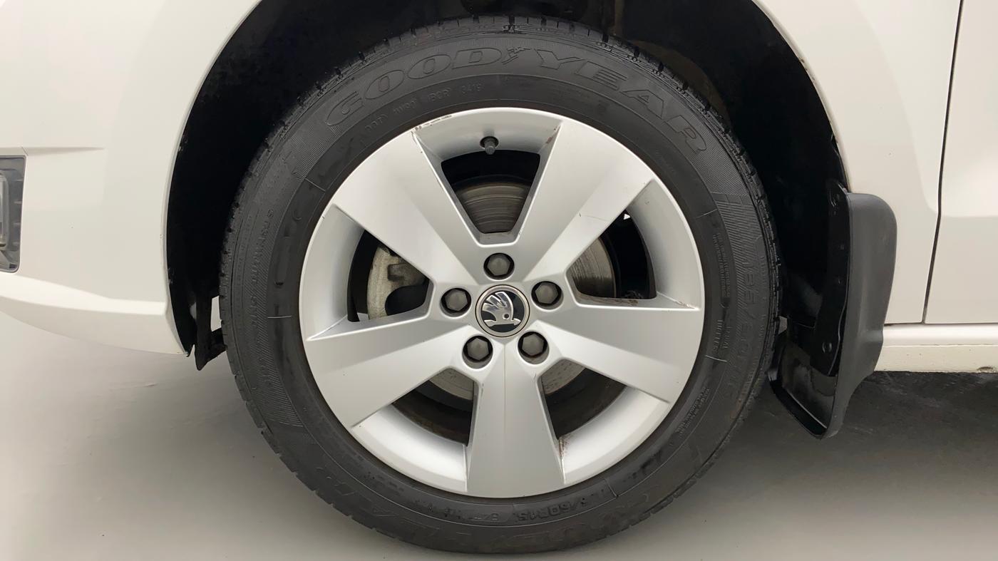 2019 Skoda Rapid AMBITION 1.6 MPI MT, Petrol, Manual, 23,372 km, Left Front Wheel