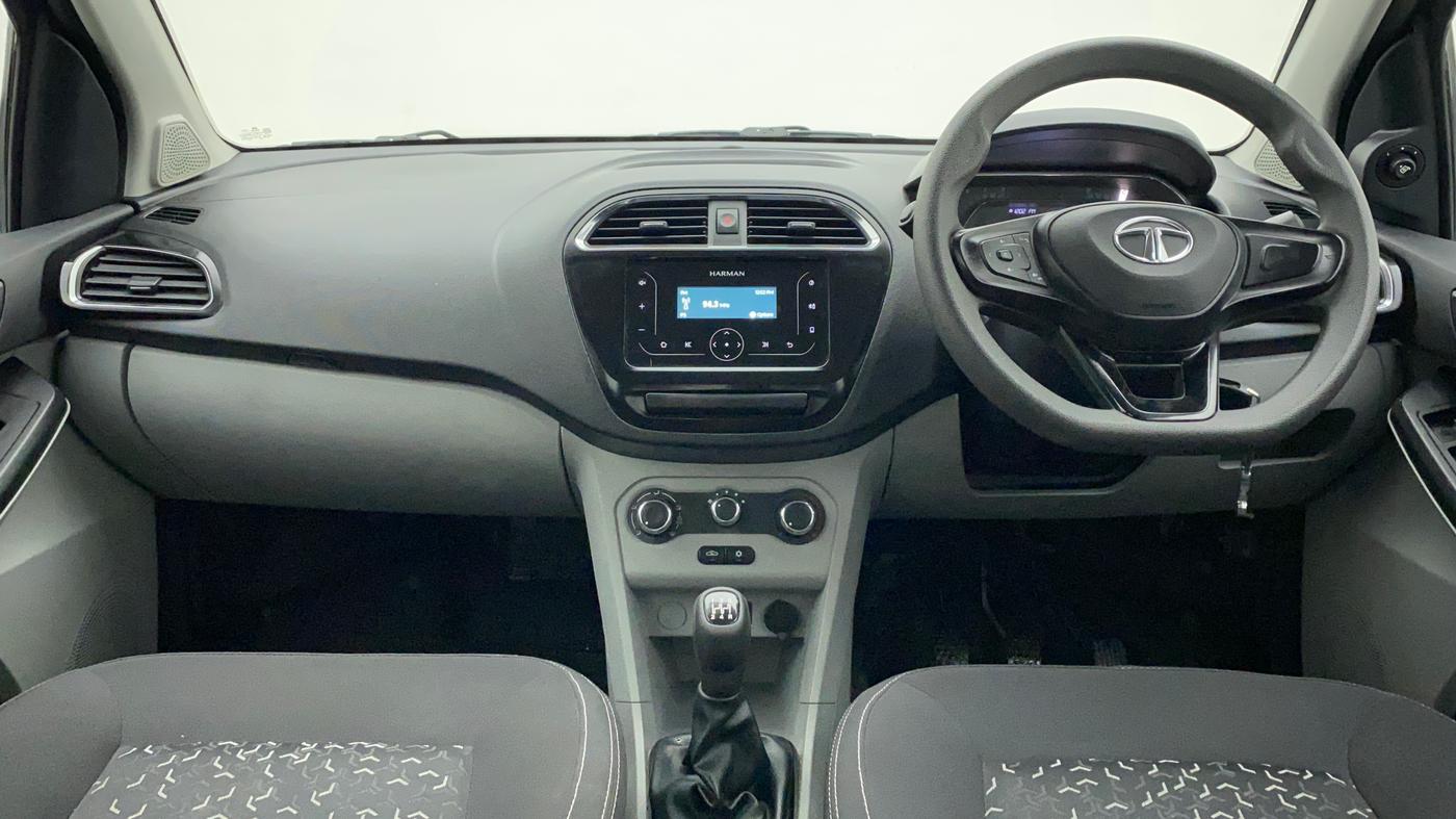 2022 Tata Tiago XT PETROL, Petrol, Manual, 6,621 km, Dashboard