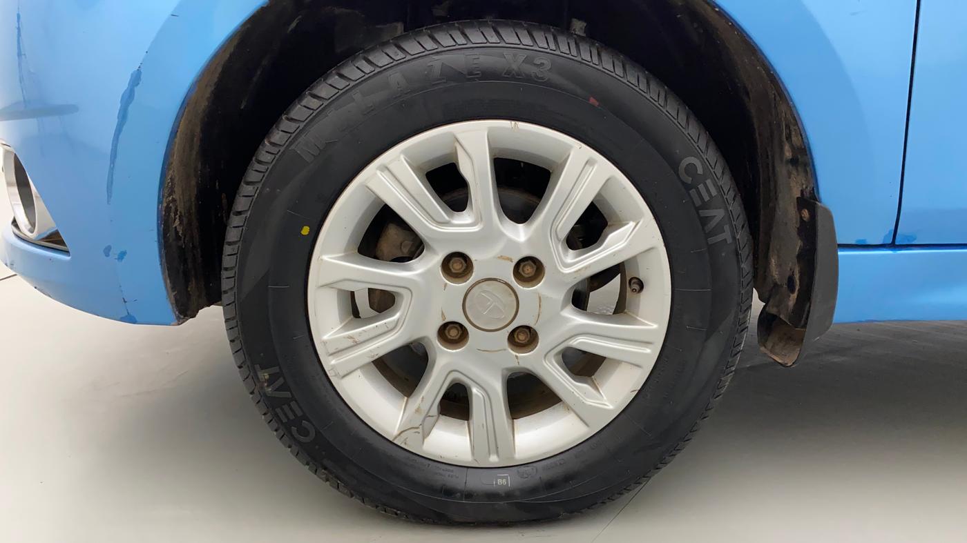 2016 Tata Tiago XZ PETROL, Petrol, Manual, 86,807 km, Left Front Wheel