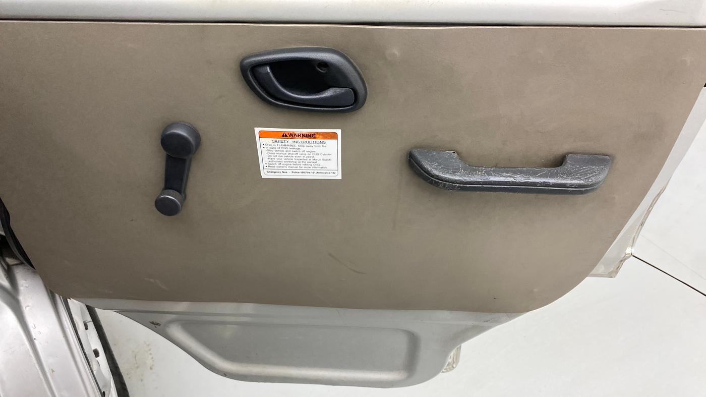 2012 Maruti Eeco 5 STR WITH A/C+HTR CNG, CNG, Manual, 60,376 km, Driver Side Door Panels Control