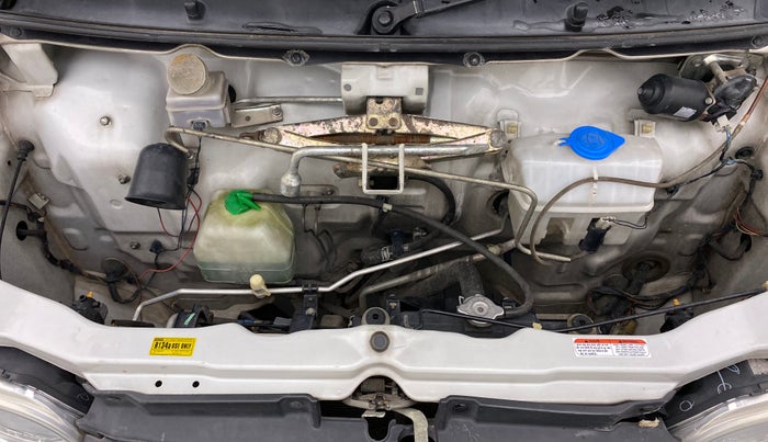 2012 Maruti Eeco 5 STR WITH A/C+HTR CNG, CNG, Manual, 60,376 km, Open Bonet