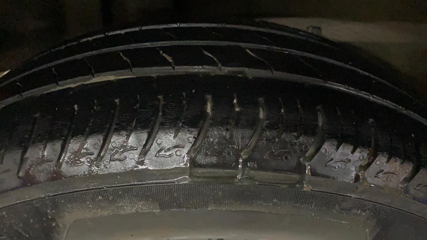 2019 Maruti Baleno DELTA PETROL 1.2, Petrol, Manual, 25,859 km, Right Rear Tyre Tread