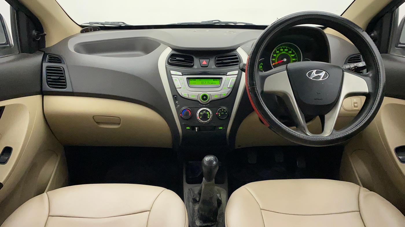 2016 Hyundai Eon MAGNA + AIRBAG, Petrol, Manual, 18,124 km, Dashboard