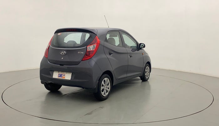 2016 Hyundai Eon MAGNA + AIRBAG, Petrol, Manual, 18,124 km, Right Back Diagonal