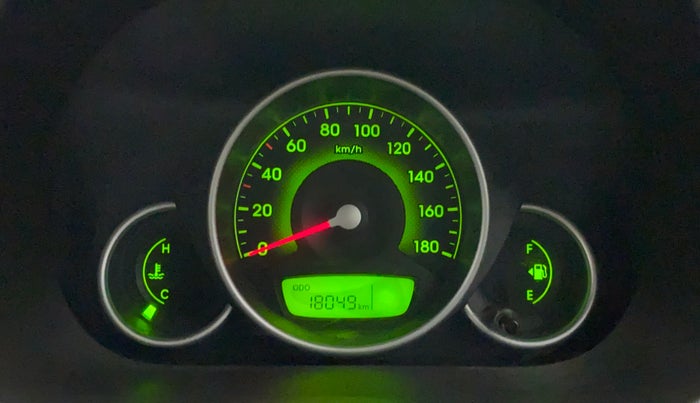 2016 Hyundai Eon MAGNA + AIRBAG, Petrol, Manual, 18,124 km, Odometer Image