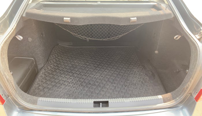 2018 Skoda Octavia 2.0 TDI L&K AT, Diesel, Automatic, 1,47,825 km, Boot Inside