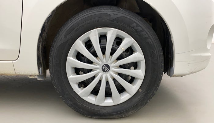 2015 Maruti Celerio VXI AMT, Petrol, Automatic, 33,379 km, Right Front Wheel