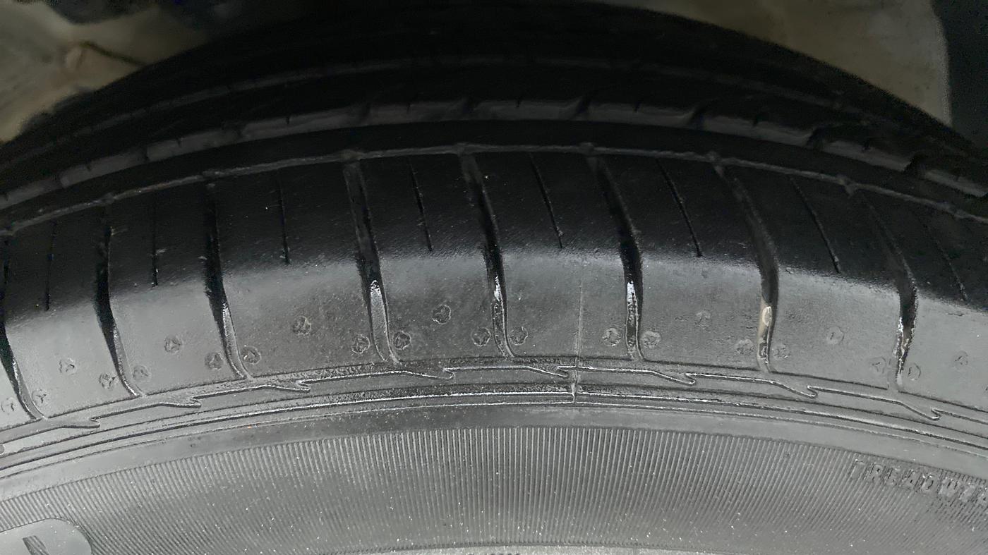 2018 Hyundai Creta 1.6 SX (O) CRDI, Diesel, Manual, 91,260 km, Left Front Tyre Tread