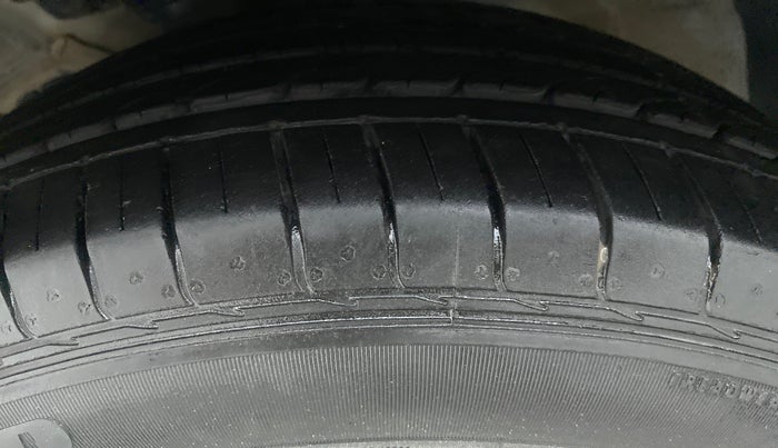 2018 Hyundai Creta 1.6 SX (O) CRDI, Diesel, Manual, 91,260 km, Left Front Tyre Tread