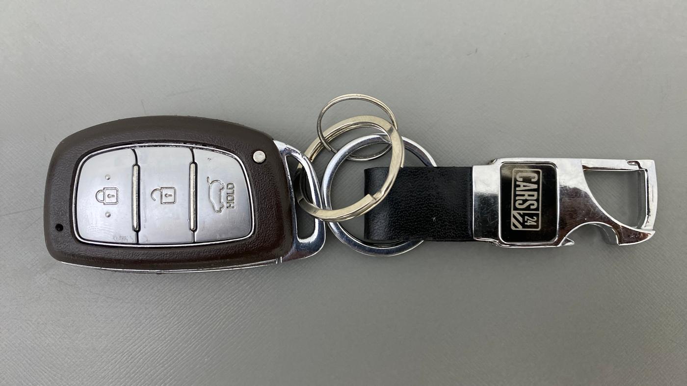 2018 Hyundai Creta 1.6 SX (O) CRDI, Diesel, Manual, 91,260 km, Key Close Up