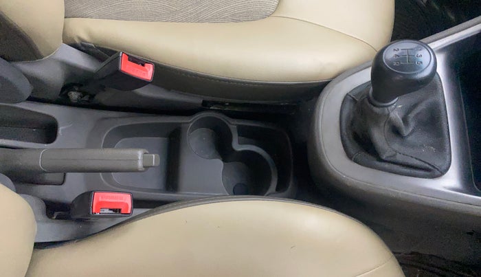 2013 Hyundai i10 ERA 1.1, Petrol, Manual, 45,425 km, Gear Lever