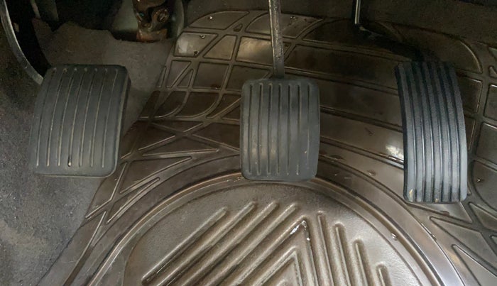 2013 Hyundai i10 ERA 1.1, Petrol, Manual, 45,425 km, Pedals