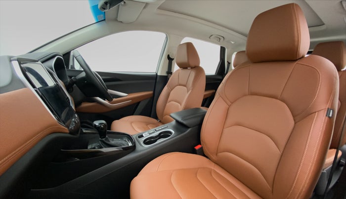 2020 MG HECTOR PLUS SHARP DCT, Petrol, Automatic, 6,012 km, Right Side Front Door Cabin
