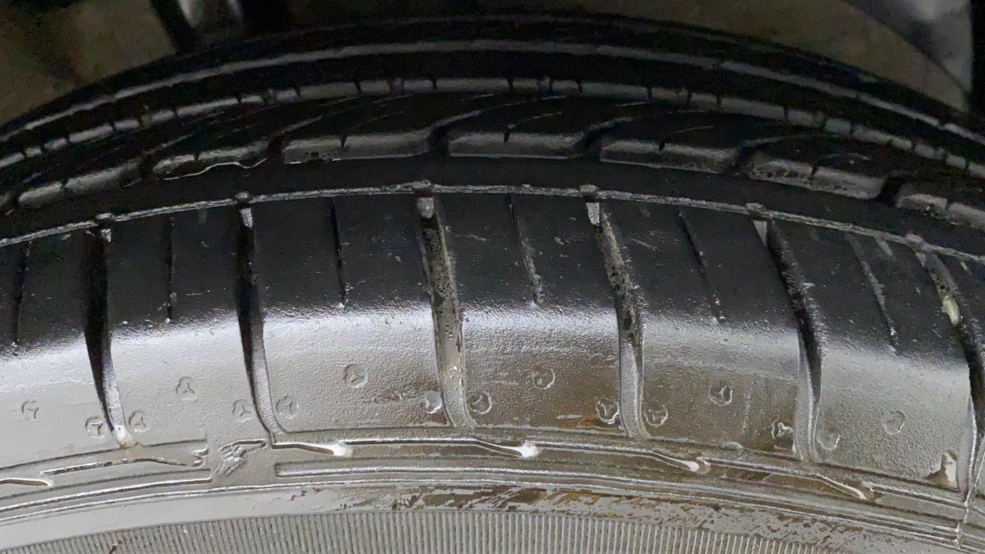 2020 MG HECTOR PLUS SHARP DCT, Petrol, Automatic, 6,012 km, Right Rear Tyre Tread