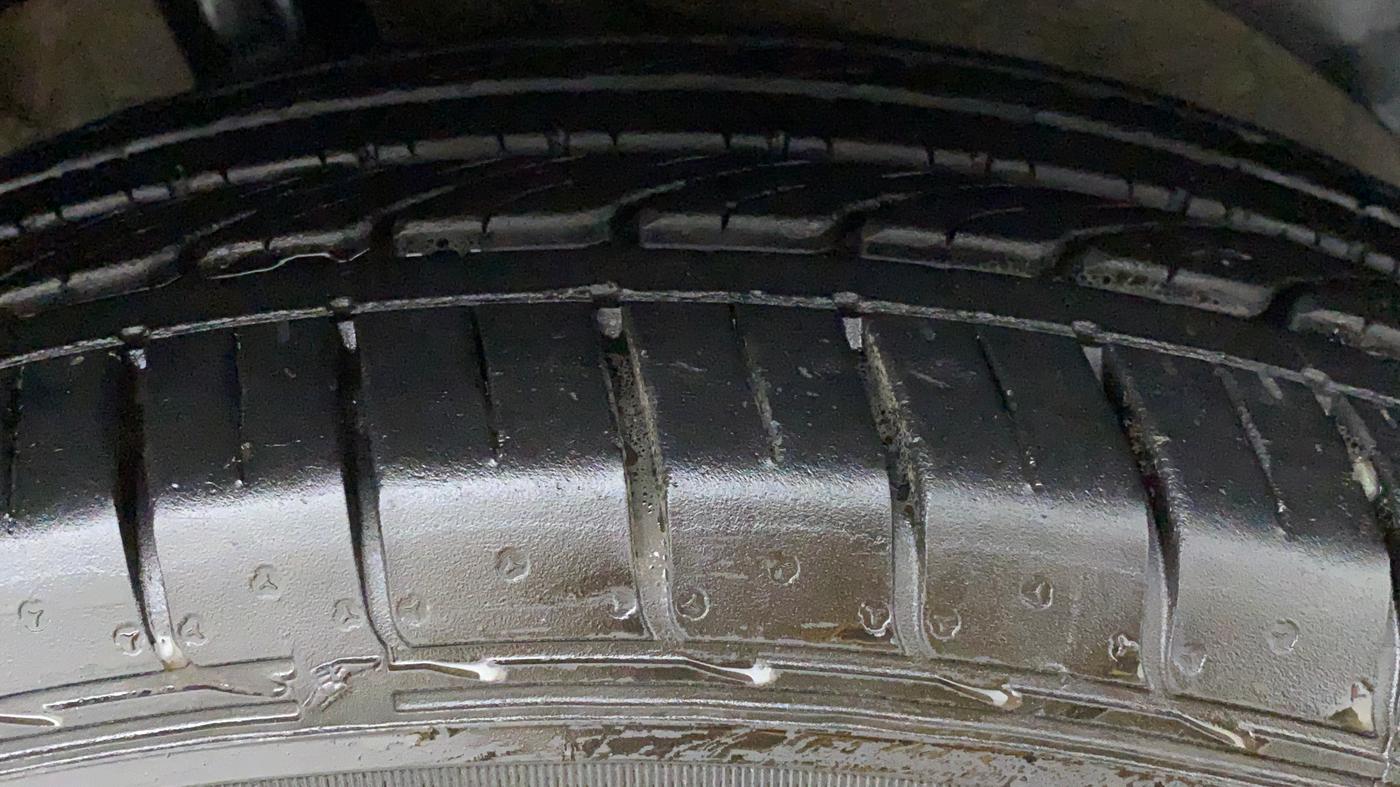 2020 MG HECTOR PLUS SHARP DCT, Petrol, Automatic, 6,012 km, Left Rear Tyre Tread