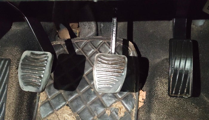 2022 Mahindra XUV700 AX 7 D MT 7 STR, Diesel, Manual, 83,111 km, Pedals