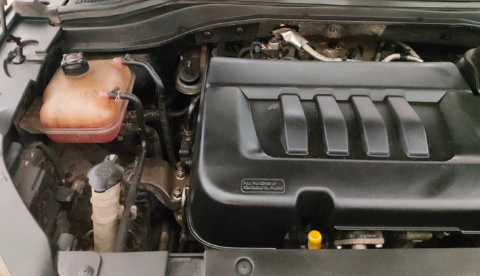 2022 Mahindra XUV700 AX 7 D MT 7 STR, Diesel, Manual, 83,111 km, Engine View - Right