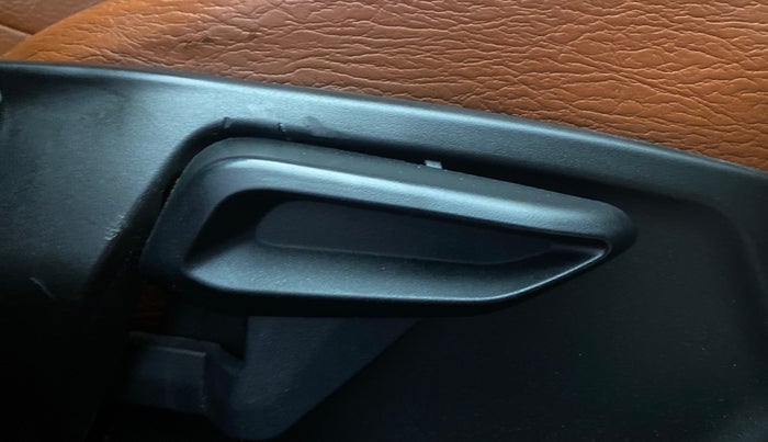 2021 Tata Tiago XZA PLUS PETROL, Petrol, Automatic, 60,348 km, Driver Side Adjustment Panel