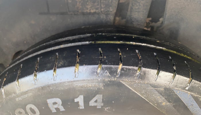 2019 Maruti Dzire LXI, Petrol, Manual, 63,060 km, Left Rear Tyre Tread
