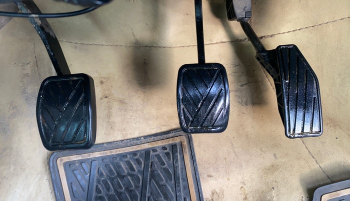 2019 Maruti Dzire LXI, Petrol, Manual, 63,060 km, Pedals