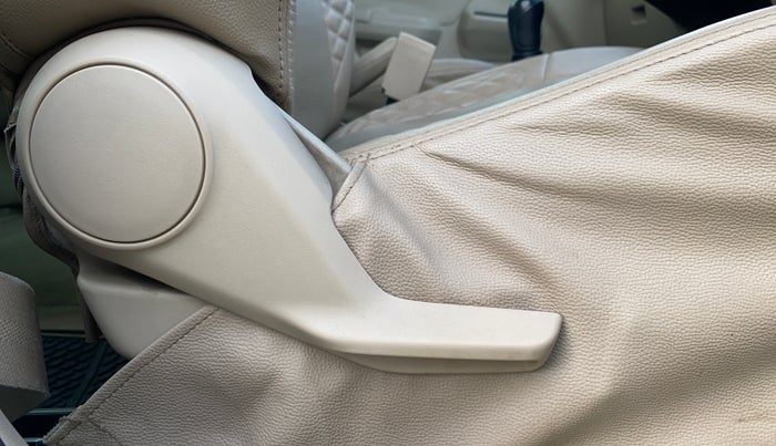 2019 Maruti Dzire LXI, Petrol, Manual, 63,060 km, Driver Side Adjustment Panel