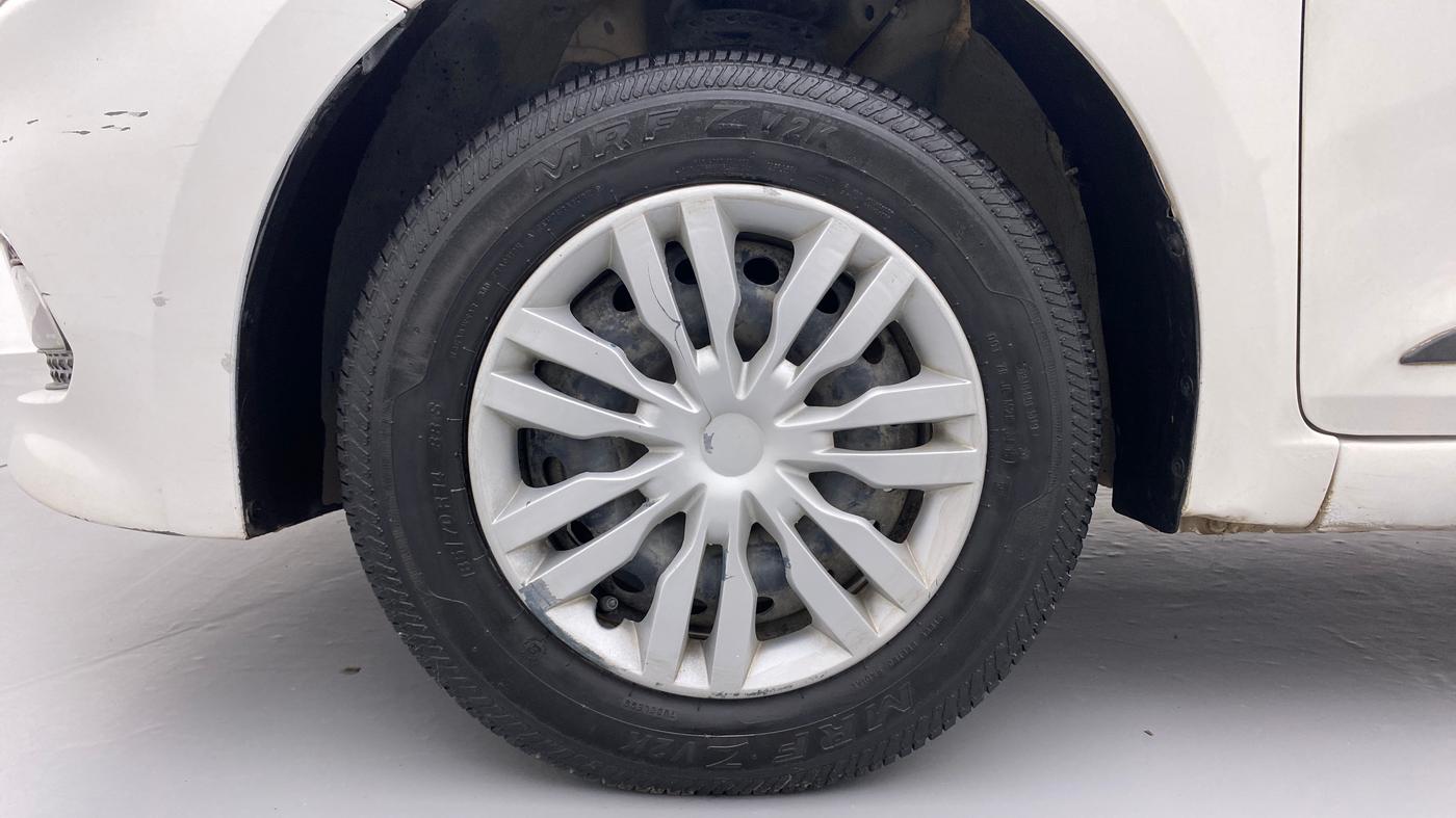 2015 Hyundai Elite i20 SPORTZ 1.2, Petrol, Manual, 94,201 km, Left Front Wheel