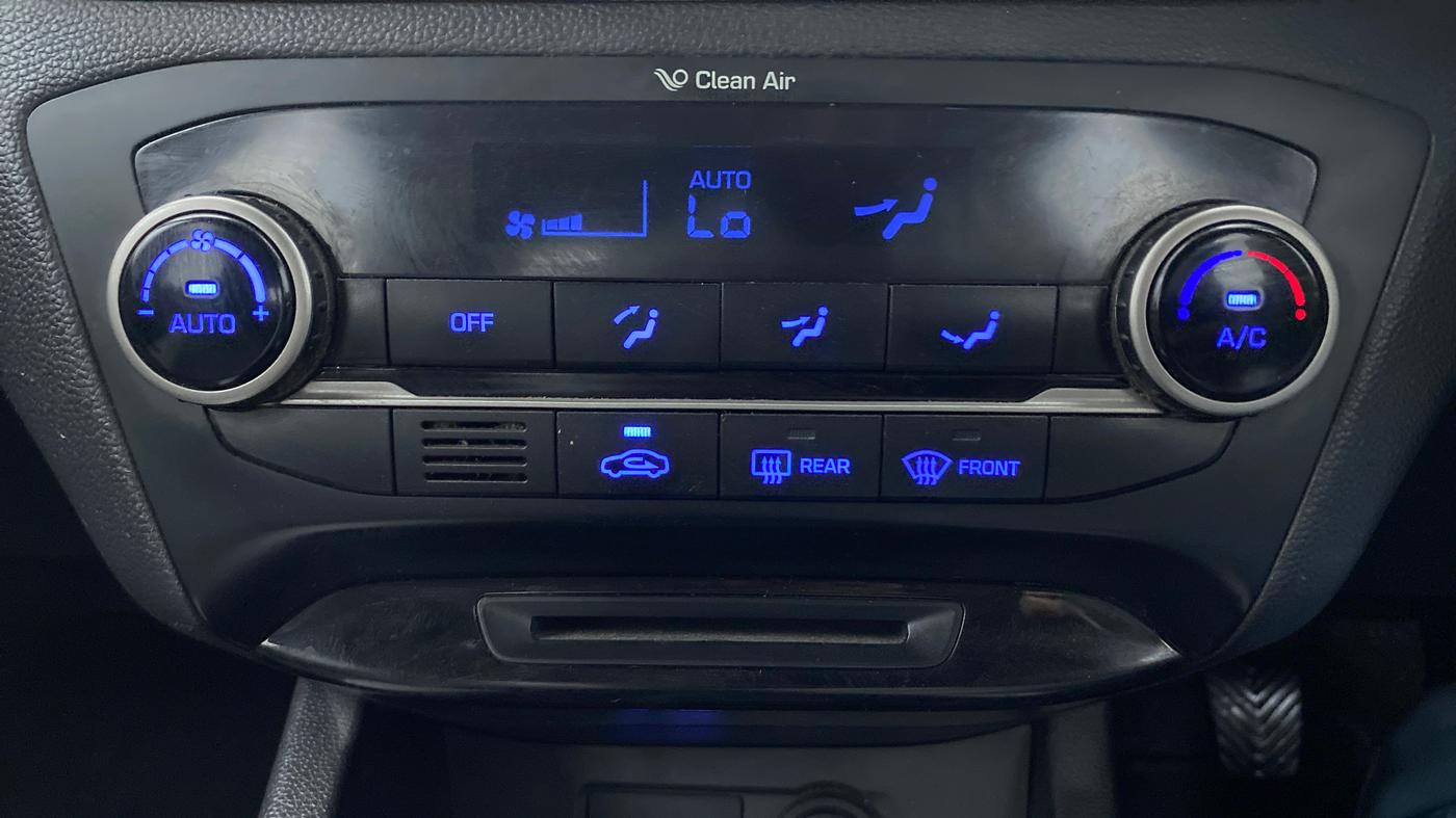 2015 Hyundai Elite i20 SPORTZ 1.2, Petrol, Manual, 94,201 km, Automatic Climate Control