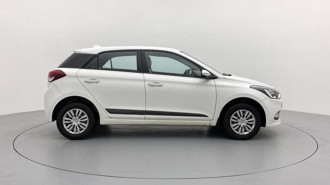 2015 Hyundai Elite i20 SPORTZ 1.2, Petrol, Manual, 94,201 km, Right Side View