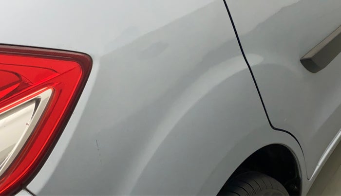 2013 Maruti Ertiga VXI CNG, CNG, Manual, 73,413 km, Right quarter panel - Slightly dented