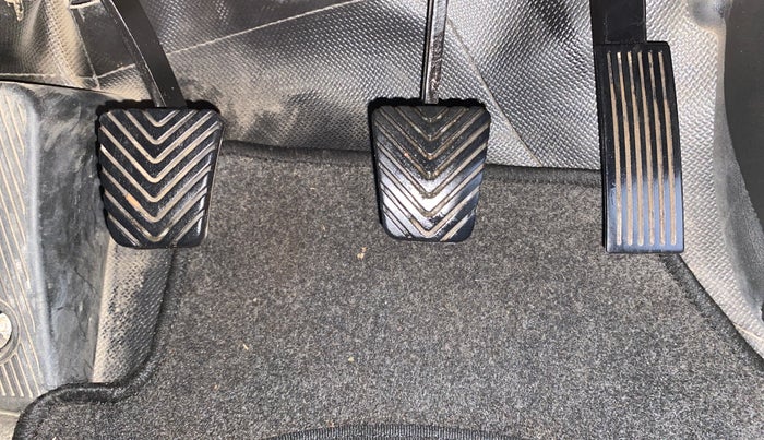 2013 Hyundai i20 SPORTZ 1.2, Petrol, Manual, 98,565 km, Pedals