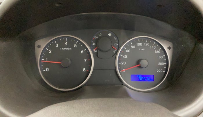 2013 Hyundai i20 SPORTZ 1.2, Petrol, Manual, 98,565 km, Odometer Image