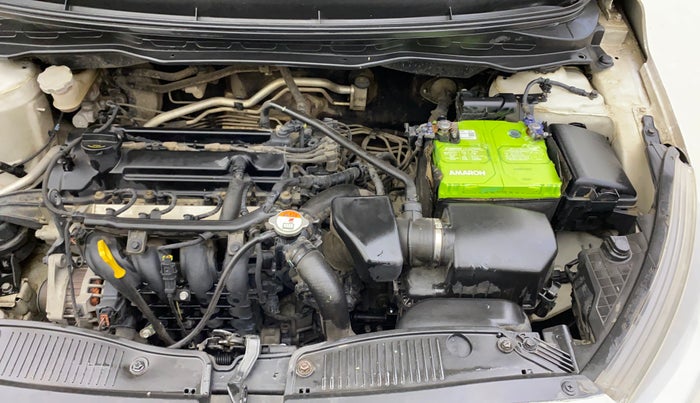 2013 Hyundai i20 SPORTZ 1.2, Petrol, Manual, 98,565 km, Engine View - Left