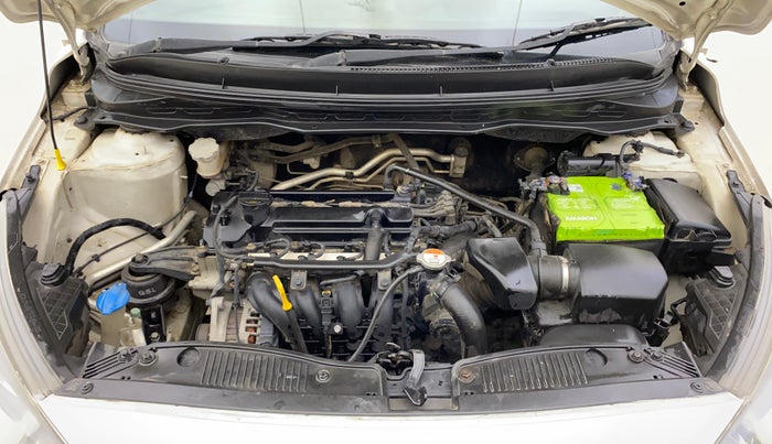 2013 Hyundai i20 SPORTZ 1.2, Petrol, Manual, 98,565 km, Engine View
