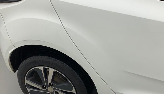 2020 Tata ALTROZ XZ DIESEL, Diesel, Manual, 44,095 km, Right quarter panel - Minor scratches