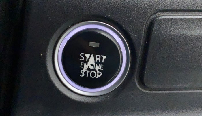 2020 Tata ALTROZ XZ DIESEL, Diesel, Manual, 44,095 km, Keyless Start/ Stop Button