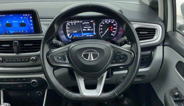 2020 Tata ALTROZ XZ DIESEL, Diesel, Manual, 44,095 km, Steering Wheel Close Up