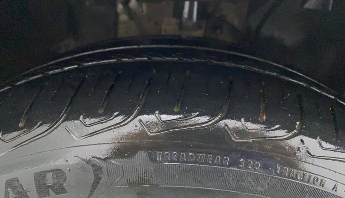 2020 Tata ALTROZ XZ DIESEL, Diesel, Manual, 44,095 km, Right Front Tyre Tread