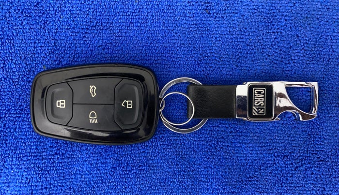 2020 Tata ALTROZ XZ DIESEL, Diesel, Manual, 44,095 km, Key Close Up