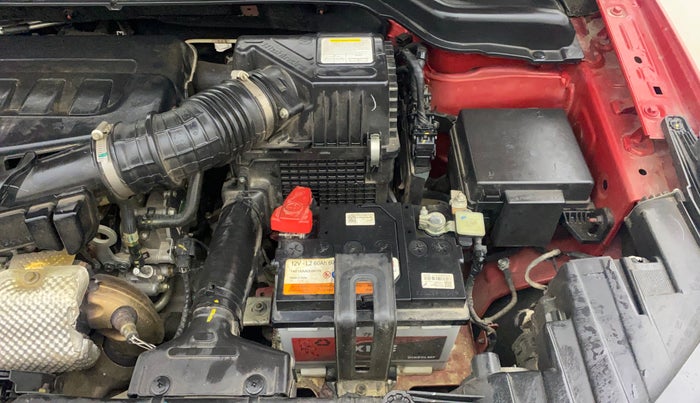 2022 Mahindra XUV300 W8 (O) 1.2 PETROL, Petrol, Manual, 10,013 km, Engine View - Left