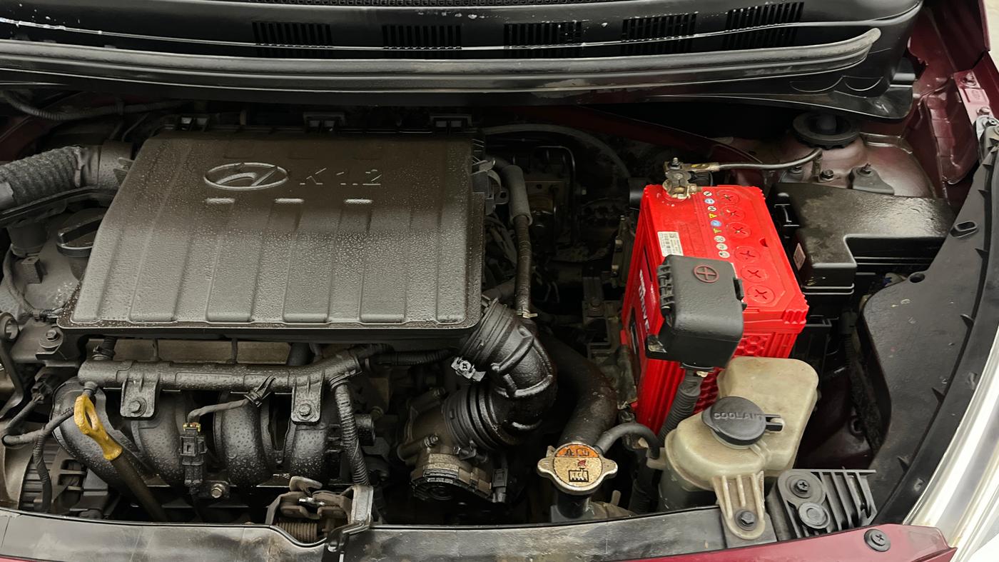 2015 Hyundai Grand i10 ASTA (O) 1.2 KAPPA VTVT, Petrol, Manual, 69,662 km, Engine View - Left