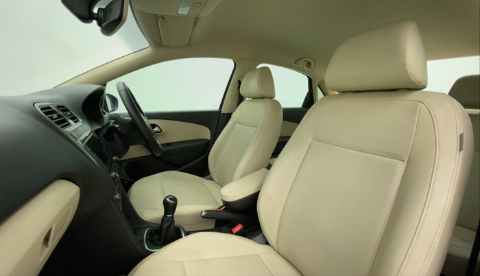 2020 Volkswagen Vento HIGHLINE PLUS 1.0L TSI, Petrol, Manual, 45,949 km, Right Side Front Door Cabin